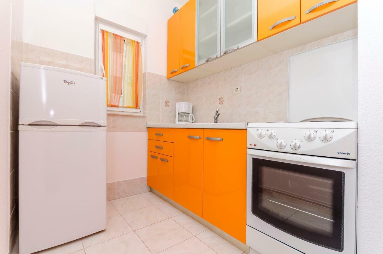 Apartments Tonka Donji Okrug  Extérieur photo